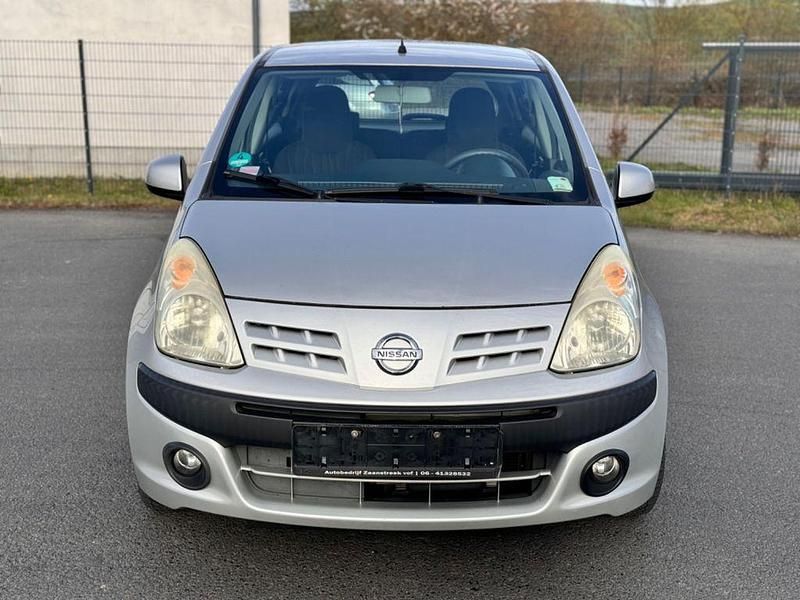 Gebraucht Nissan Pixo Acenta 68 PS (50 kW) 2011 Silber Kleinwagen