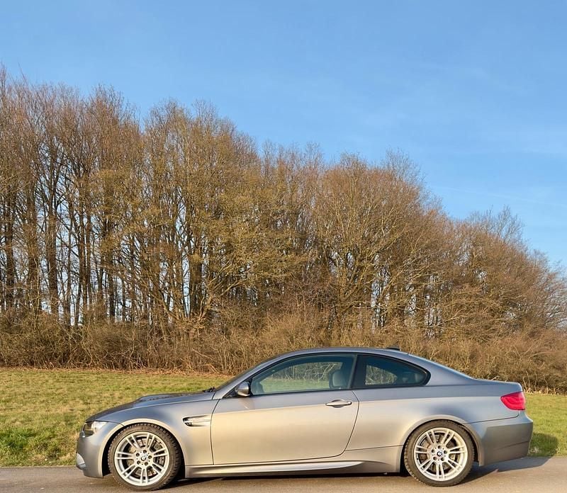 Gebraucht BMW M3 Basis 420 PS (308 kW) 2007 Grau Coupé