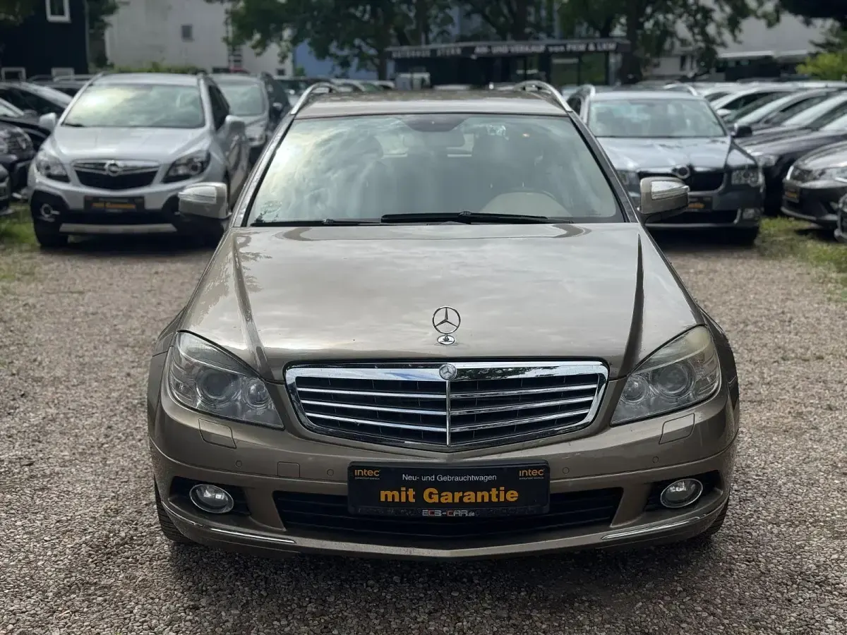 Gebraucht Mercedes C320 224 PS (164 kW) 2008 Gold Kombi