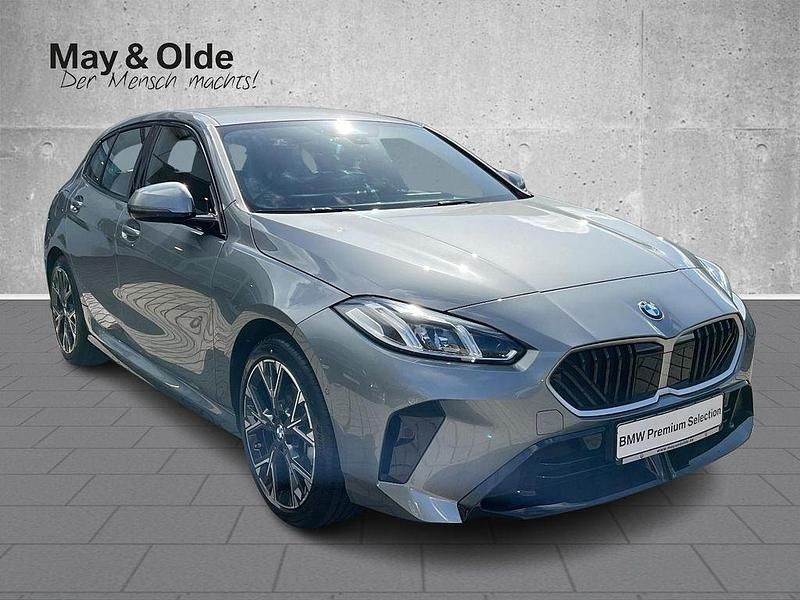Gebraucht BMW 120 Performance 170 PS (125 kW) 2025 Grau Kleinwagen