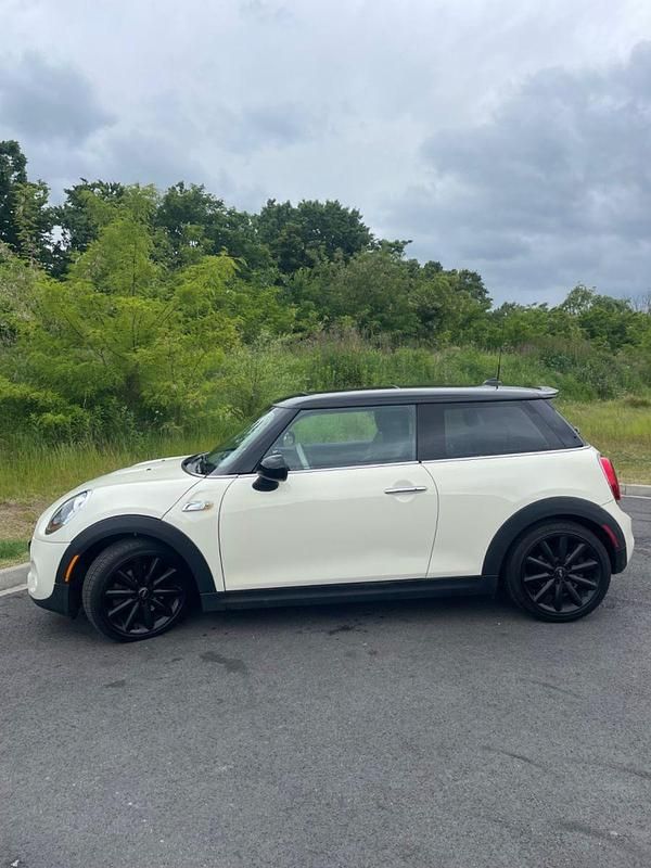Gebraucht Mini Cooper S 192 PS (141 kW) 2015 Beige Kleinwagen