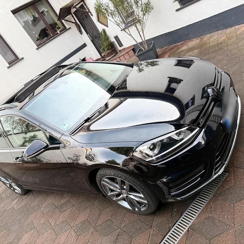 Gebraucht VW Golf VII Edition 150 PS (110 kW) 2014 Schwarz Kombi