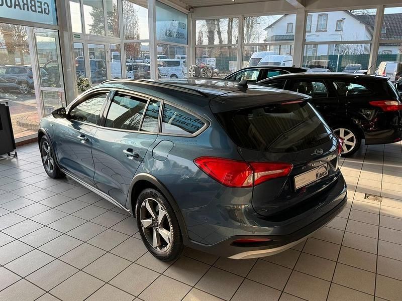 Brugt Ford Focus Active 155 HK (114 kW) 2021 Blå Sedan