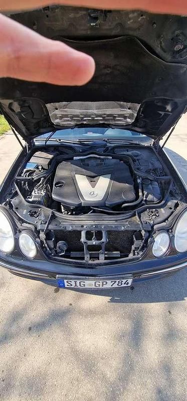 Gebraucht Mercedes E320 Avantgarde 224 PS (164 kW) 2005 Limousine