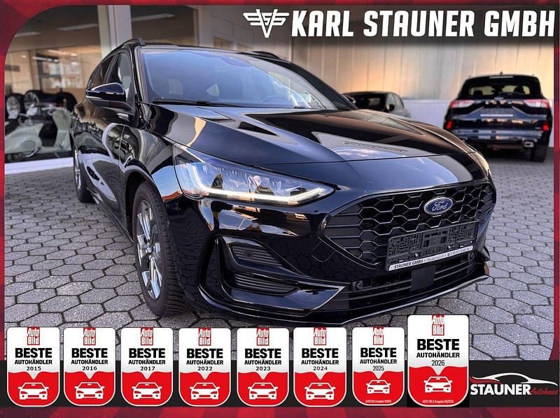 Gebraucht Ford Focus ST-Line X 125 PS (91 kW) 2024 Schwarz Kombi