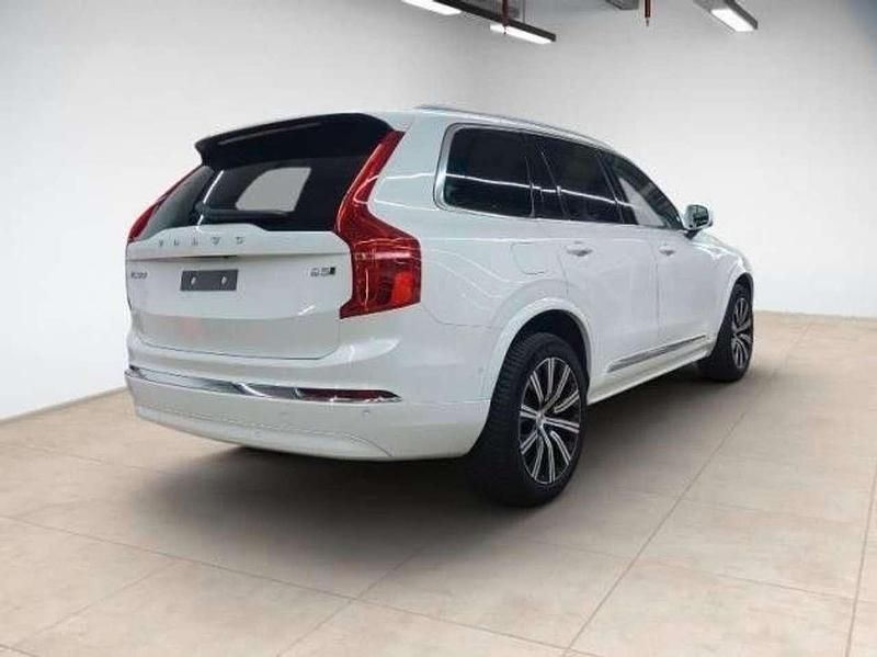 Gebraucht Volvo XC90 Plus 235 PS (172 kW) 2024 Crystal white SUV