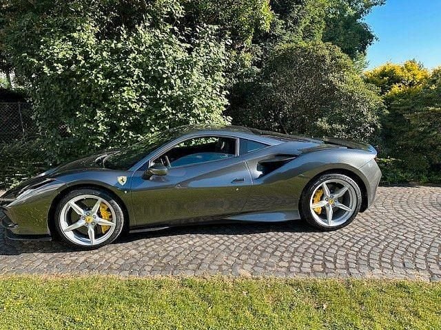 Gebraucht Ferrari F8 721 PS (530 kW) 2023 Grau Coupé