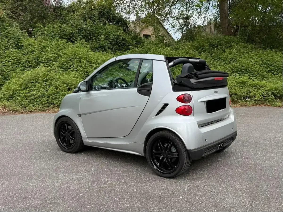 Usata Smart ForTwo Cabrio Brabus 84 CV (61 kW) 2012 Argento Cabrio