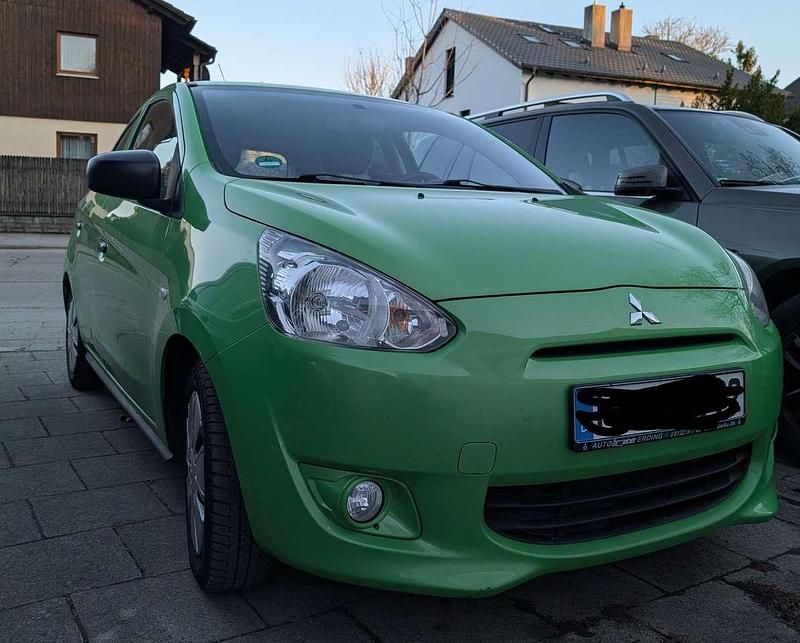 Gebraucht Mitsubishi Space Star Plus 71 PS (52 kW) 2024 Grün Kleinwagen