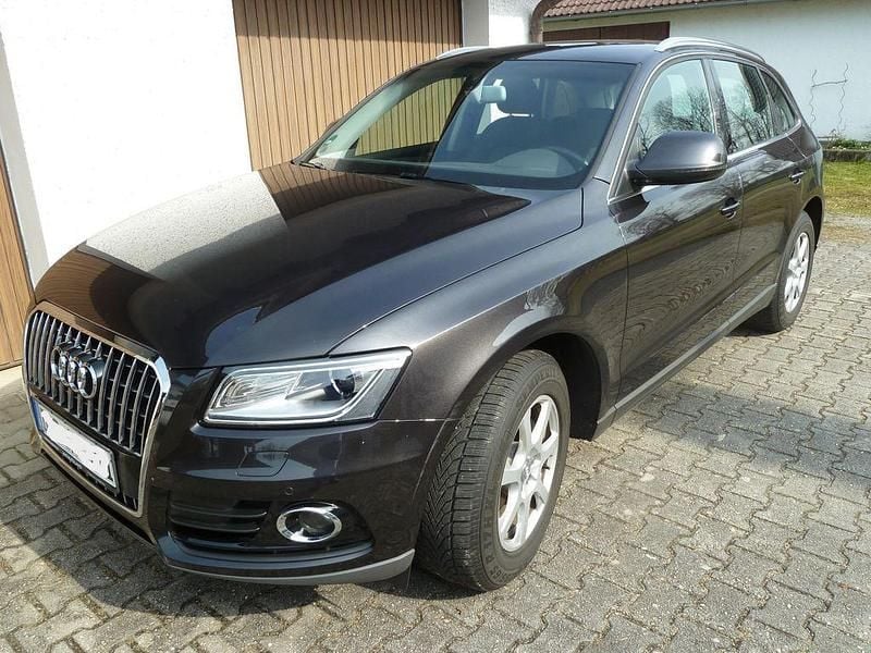 Gebraucht Audi Q5 143 PS (105 kW) 2013 Grau SUV