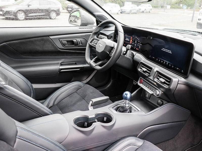 Neu Ford Mustang Dark Horse 453 PS (333 kW) 2026 Schwarz Coupé