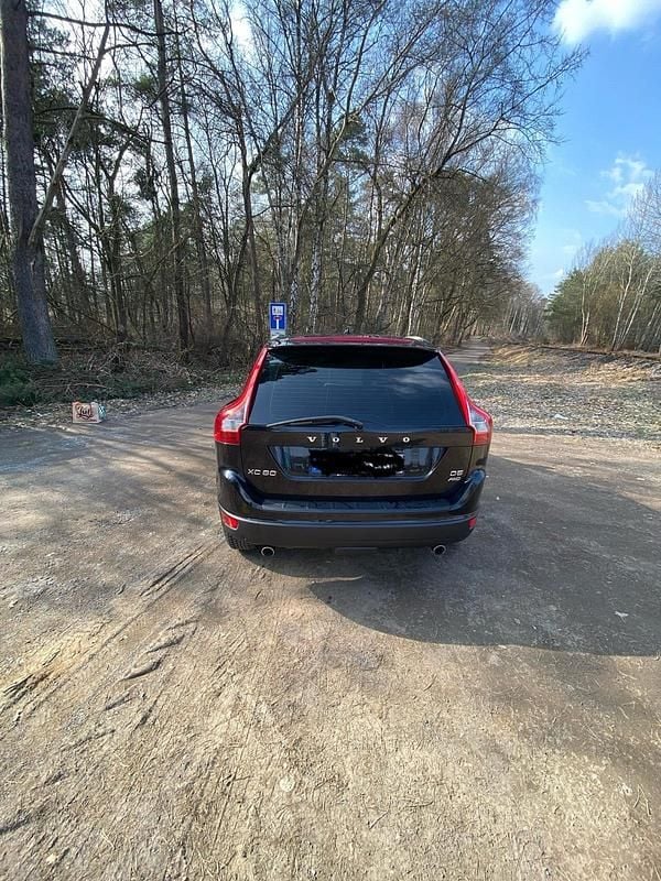 Gebraucht Volvo XC60 214 PS (157 kW) 2012 Schwarz SUV