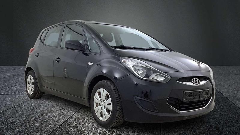 Gebraucht Hyundai ix20 Classic 90 PS (66 kW) 2013 Phantom black Kleinwagen