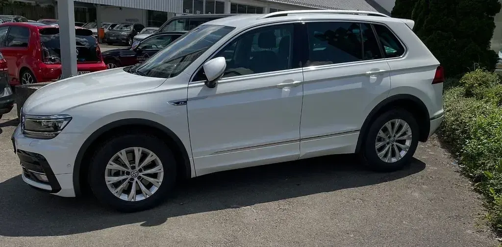 Gebraucht VW Tiguan R-line 190 PS (139 kW) 2019 Weiß SUV
