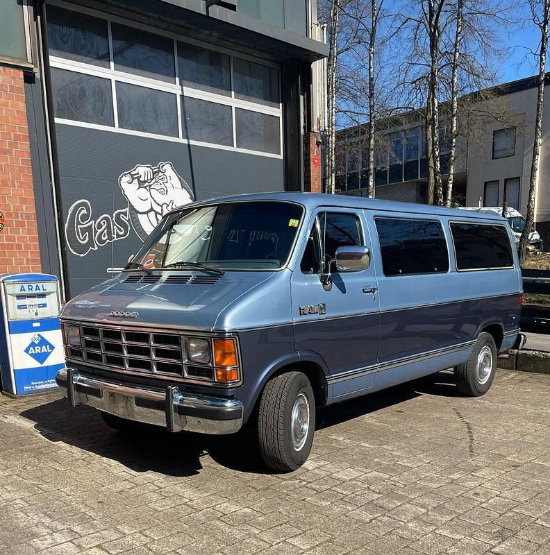 Gebraucht Dodge Ram 147 PS (108 kW) 1988 Blau Pickup