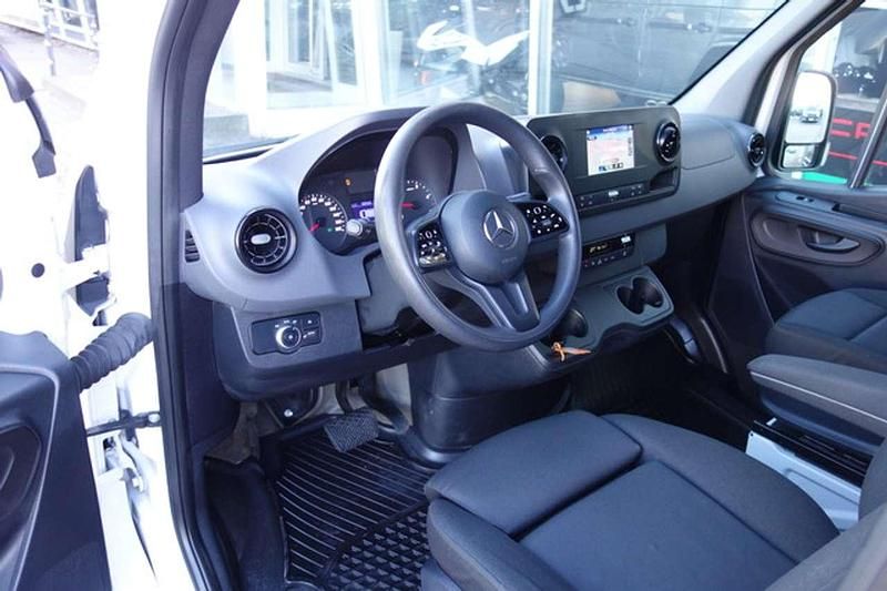 Gebraucht Mercedes Sprinter 143 PS (105 kW) 2021 Weiß Van