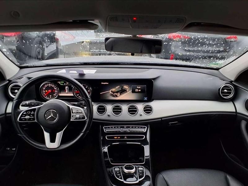 Gebraucht Mercedes E300 Elegance 306 PS (225 kW) 2019 Schwarz Kombi