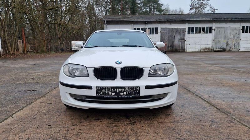 Gebraucht BMW 118 Coupé Advantage 143 PS (105 kW) 2008 Weiß Coupé