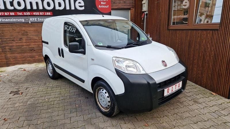 Gebraucht Fiat Fiorino 77 PS (56 kW) 2016 Weiß Van / Kleinbus