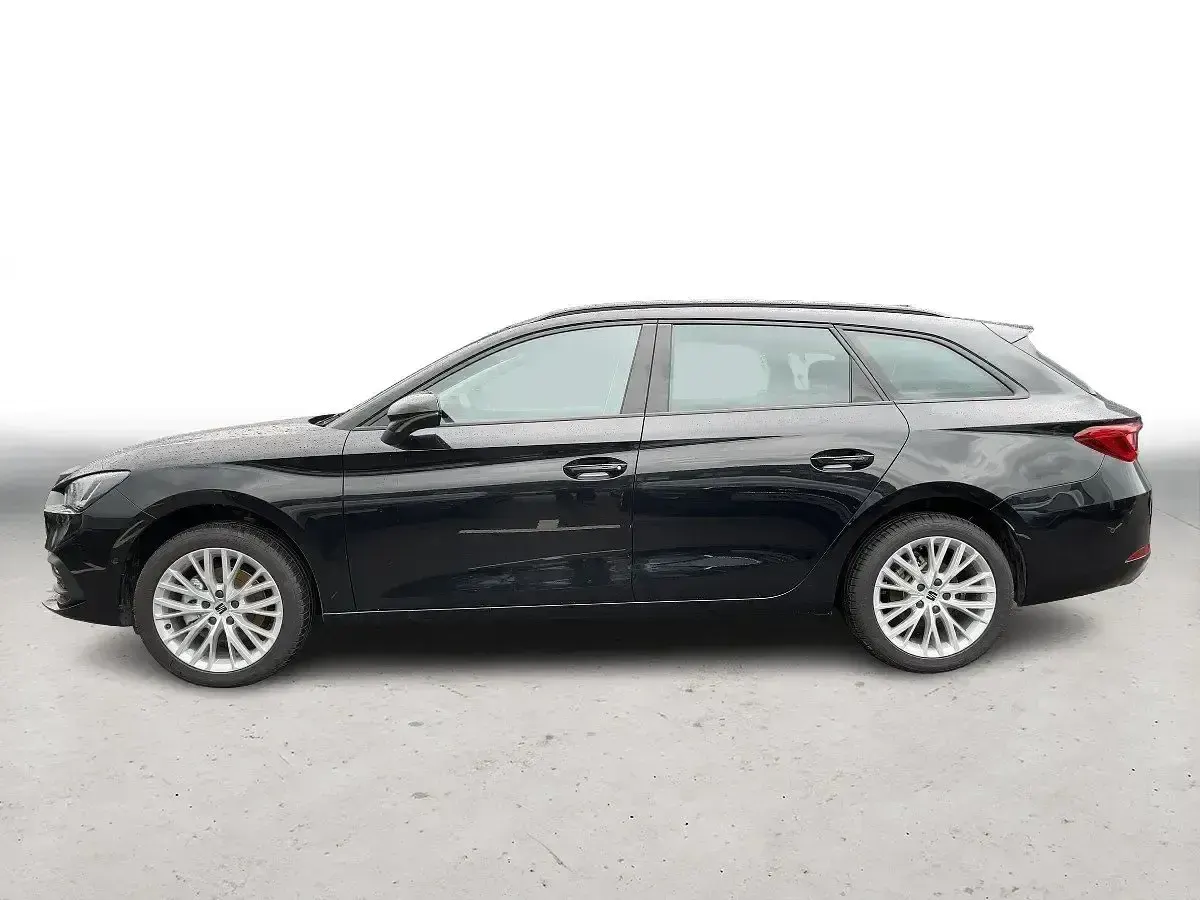 Neu Seat Leon 110 PS (80 kW) 2026 Schwarz Kombi