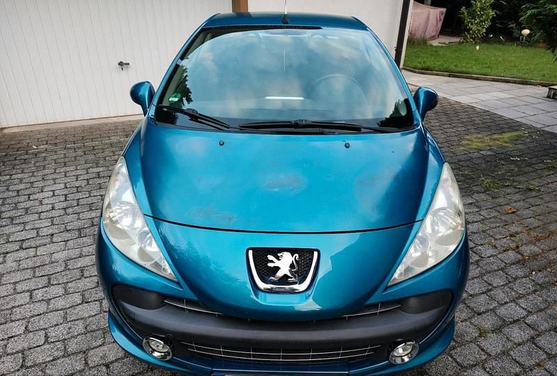 Gebraucht Peugeot 207 CC 120 PS (88 kW) 2009 Blau Cabrio