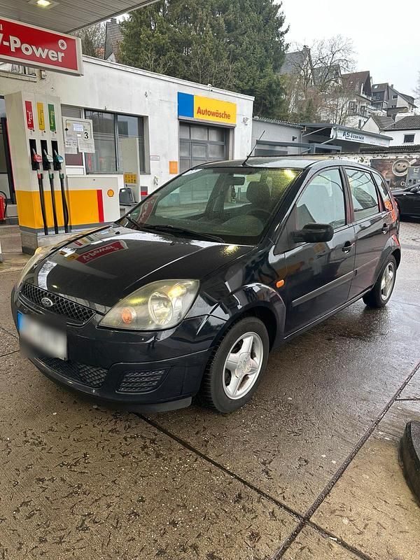 Blau Gebraucht 2006 Ford Fiesta Kleinwagen | 1.150 € (Fairer Preis) - Bild 1/4