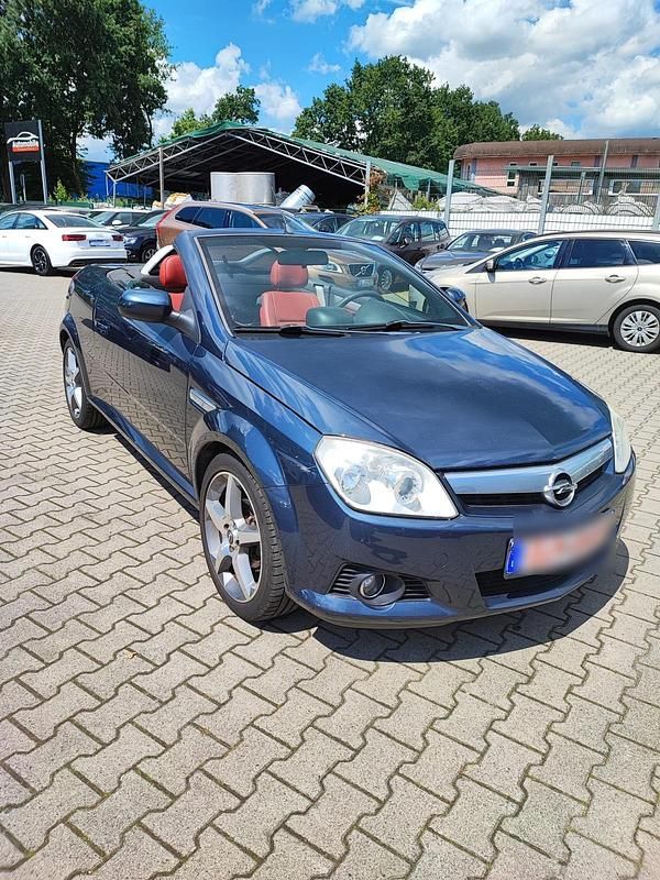 Blau Gebraucht 2009 Opel Tigra Cabrio | 2.990 € (Fairer Preis) - Bild 1/4