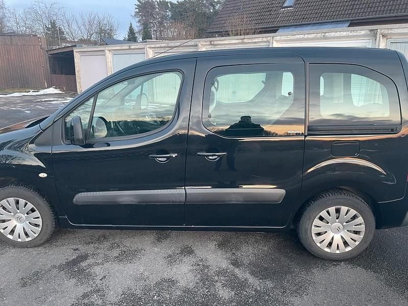 Gebraucht Citroën Berlingo 109 PS (80 kW) 2009 Schwarz Van / Kleinbus