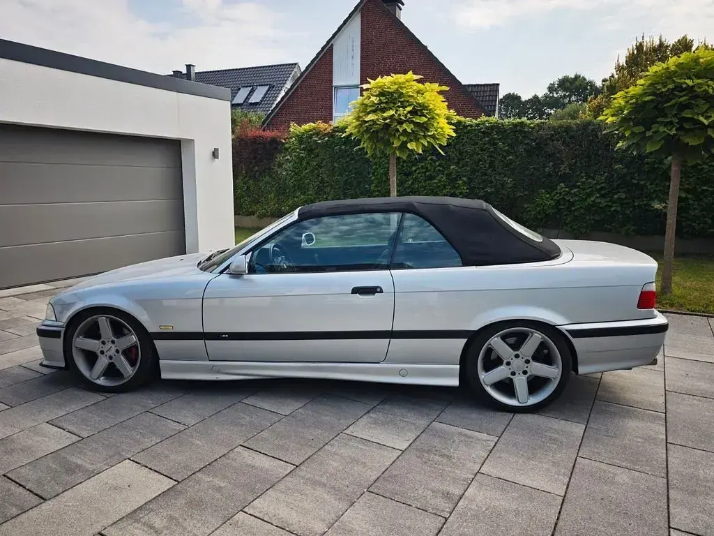 Gebraucht BMW M3 Sport Line 243 PS (178 kW) 1998 Silber Cabrio
