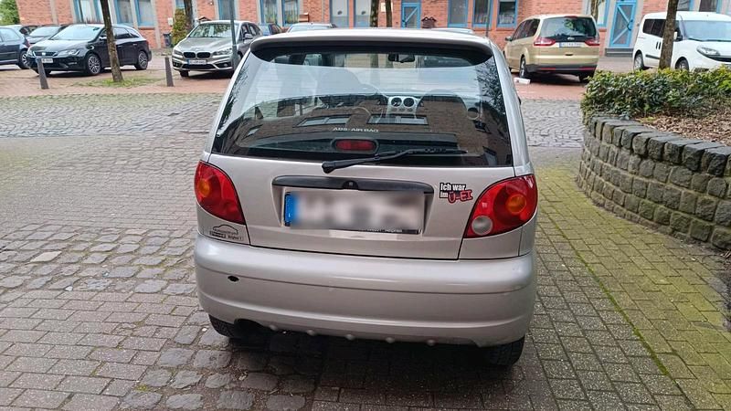 Silber Gebraucht 2004 Chevrolet Matiz Kleinwagen | 800 € - Bild 1/3