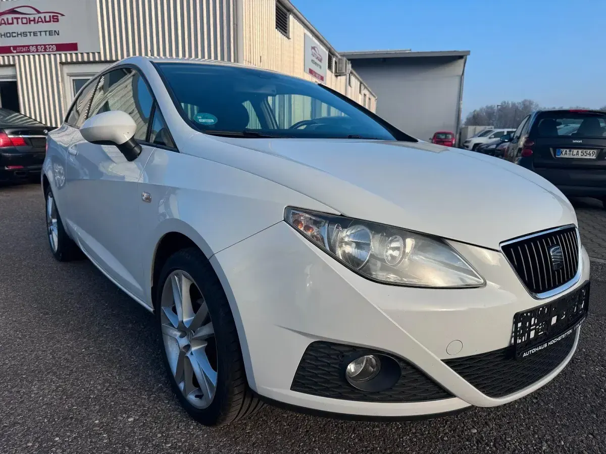 Gebraucht Seat Ibiza SC Sport 105 PS (77 kW) 2009 Weiß Kleinwagen