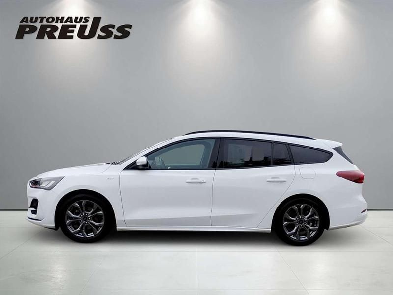 Gebraucht Ford Focus ST-Line X 125 PS (91 kW) 2024 Weiß Limousine
