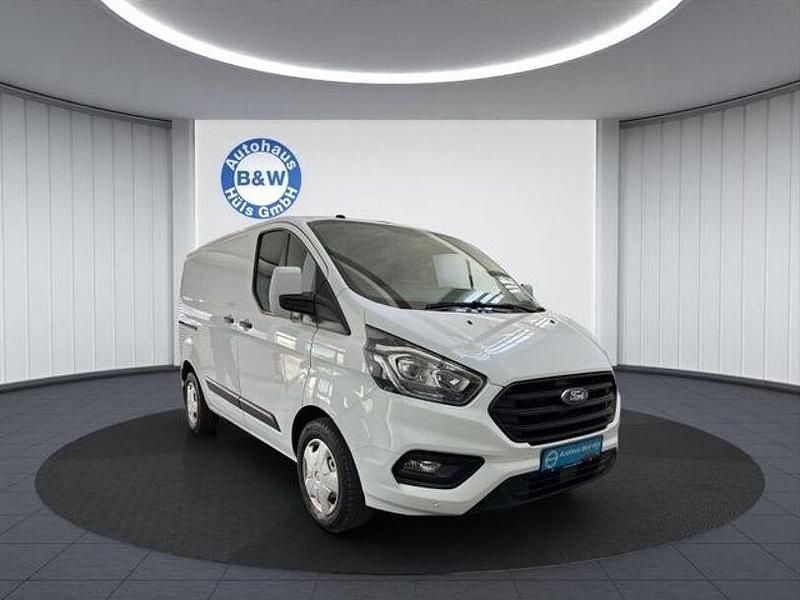 Weiß Gebraucht 2019 Ford Transit Custom Trend Van / Kleinbus | 16.399 € (Superpreis) - Bild 1/4