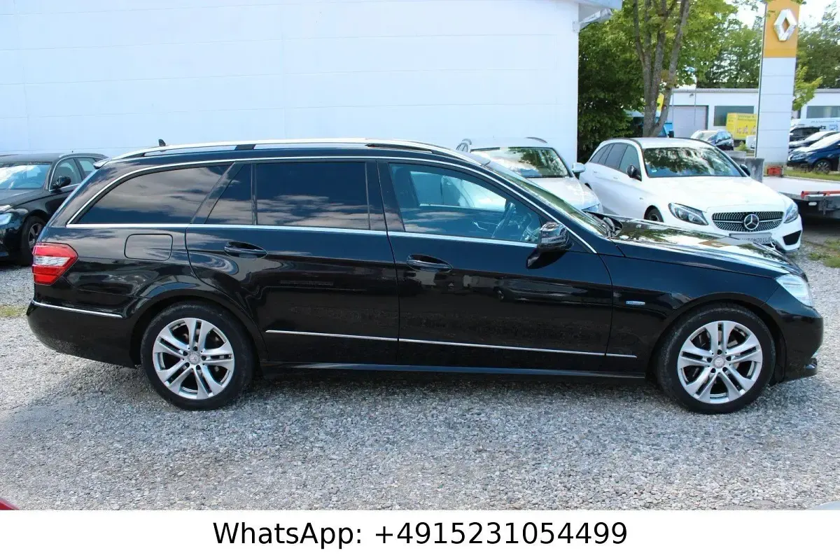 Używany Mercedes E250 Avantgarde 204 KM (150 kW) 2010 Czarny Kombi