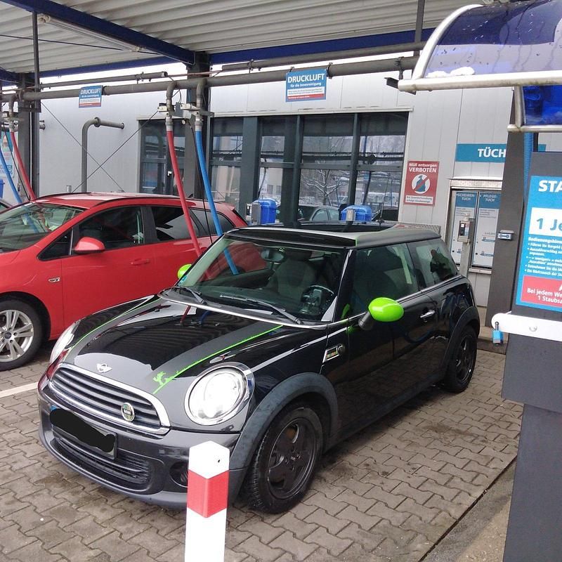 Schwarz Gebraucht 2013 Mini ONE Kleinwagen | 5.000 € (Fairer Preis) - Bild 1/4
