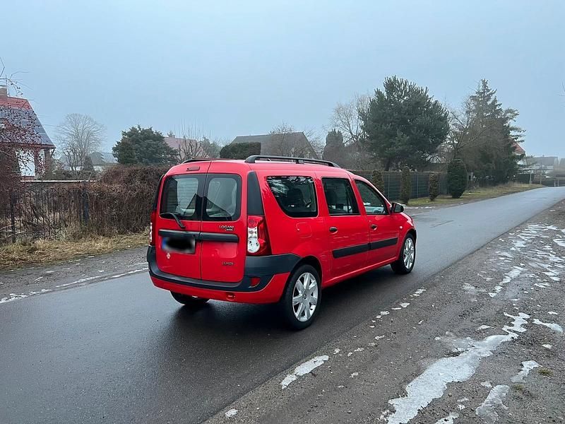 Gebraucht Dacia Logan MCV 86 PS (63 kW) 2008 Rot Kombi