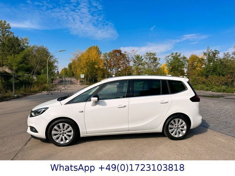 Gebraucht Opel Zafira 170 PS (125 kW) 2017 Weiß Van / Kleinbus