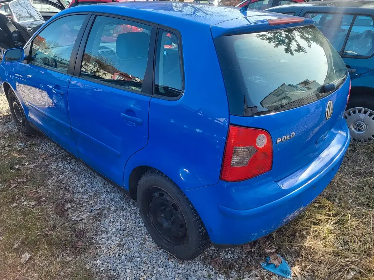 Gebraucht VW Polo Cricket 69 PS (50 kW) 2004 Blau Kleinwagen