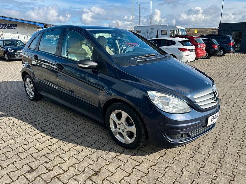 Gebraucht Mercedes B170 116 PS (85 kW) 2005 Blau Van / Kleinbus