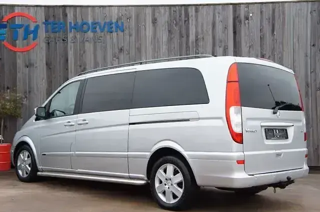 Gebraucht Mercedes Viano 204 PS (150 kW) 2010 Silber Van / Kleinbus