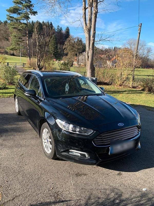 Schwarz Gebraucht 2017 Ford Mondeo Trend Kombi | 6.200 € (Guter Preis) - Bild 1/4