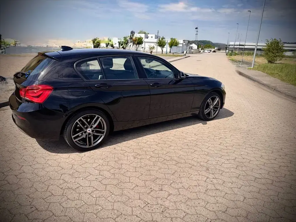 Gebraucht BMW 118 Advantage 136 PS (100 kW) 2016 Schwarz Kleinwagen