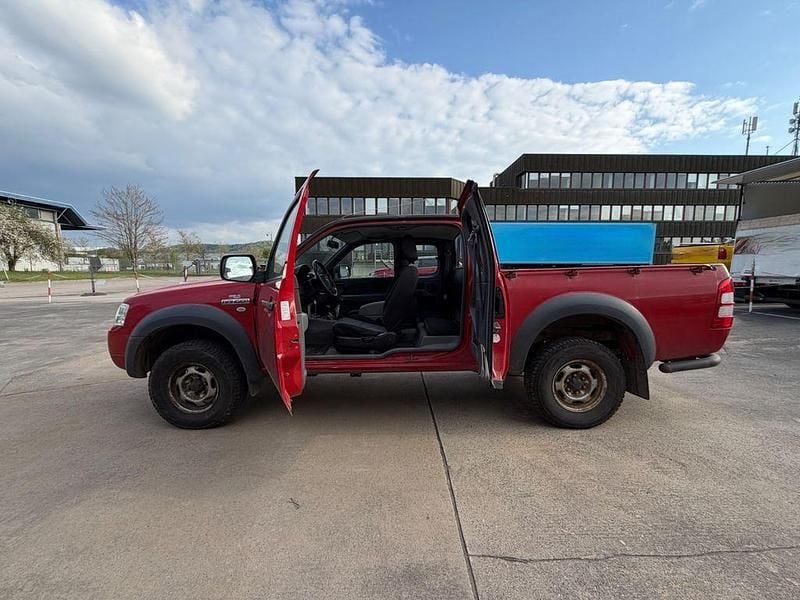 Second-hand Ford Ranger 143 CP (105 kW) 2007 Roșu Pickup