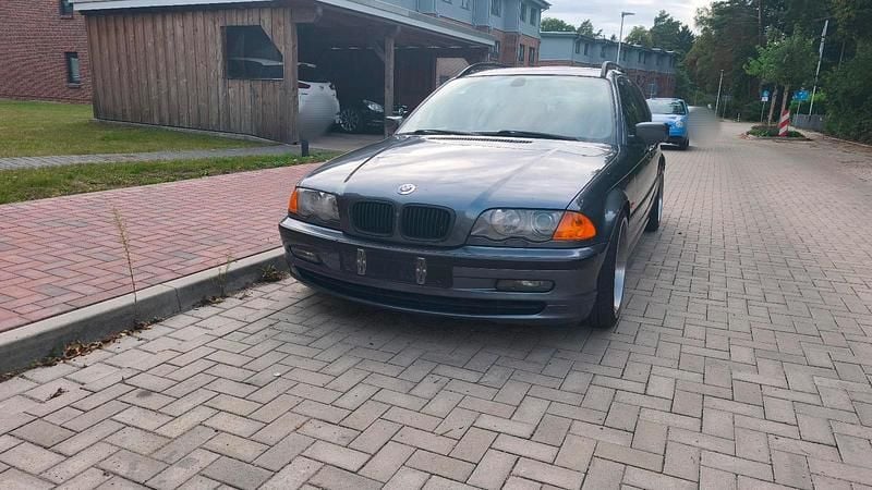 Gebraucht 2000 BMW 330 Kombi | 3.250 € (Fairer Preis) - Bild 1/4