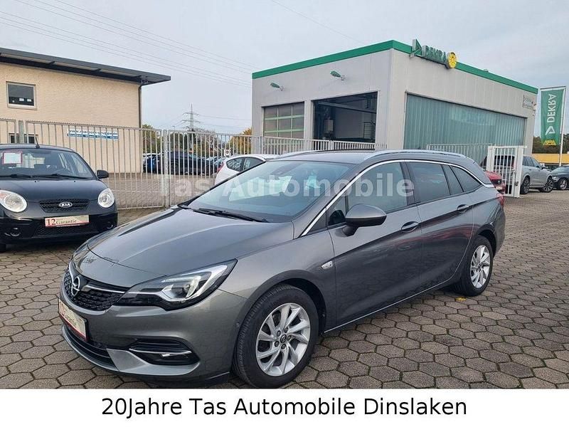 Grau Gebraucht 2021 Opel Astra Elegance Kombi | 9.999 € (Etwas zu teuer) - Bild 1/4