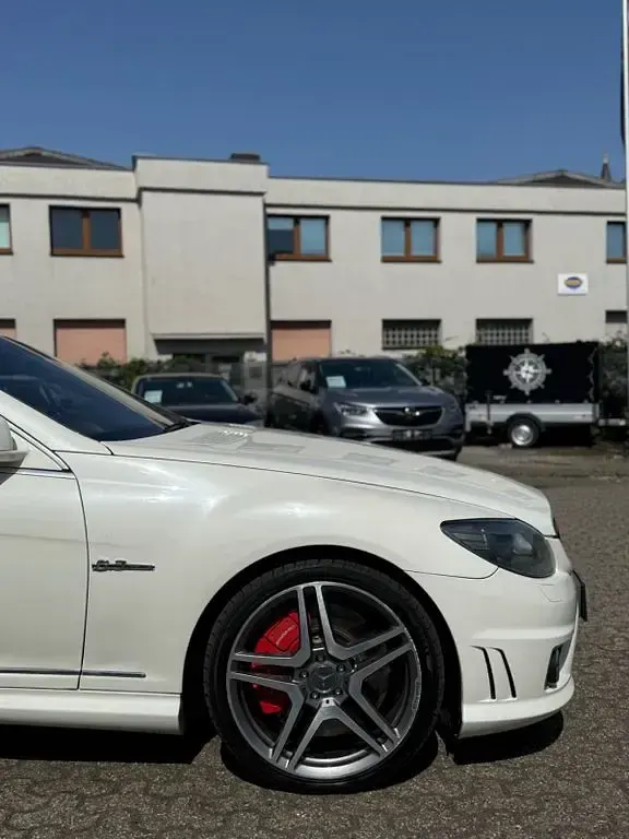 Gebraucht Mercedes CL63 AMG AMG 525 PS (386 kW) 2009 Weiß Coupé