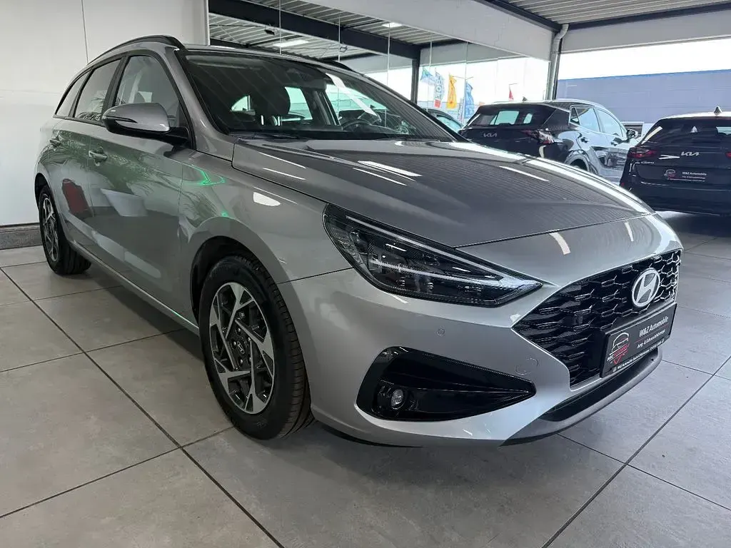 Gebraucht Hyundai i30 140 PS (102 kW) 2024 Silber Kombi
