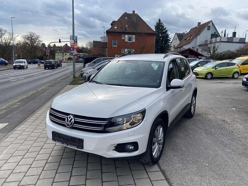 Gebraucht VW Tiguan 140 PS (102 kW) 2012 Weiß SUV