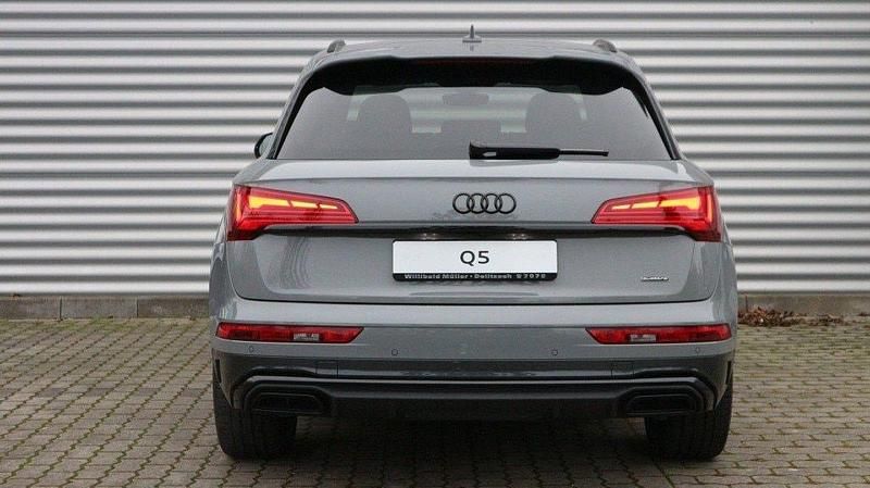 Gebraucht Audi Q5 S-Line 367 PS (269 kW) 2022 Individuallackierungen audi ex SUV