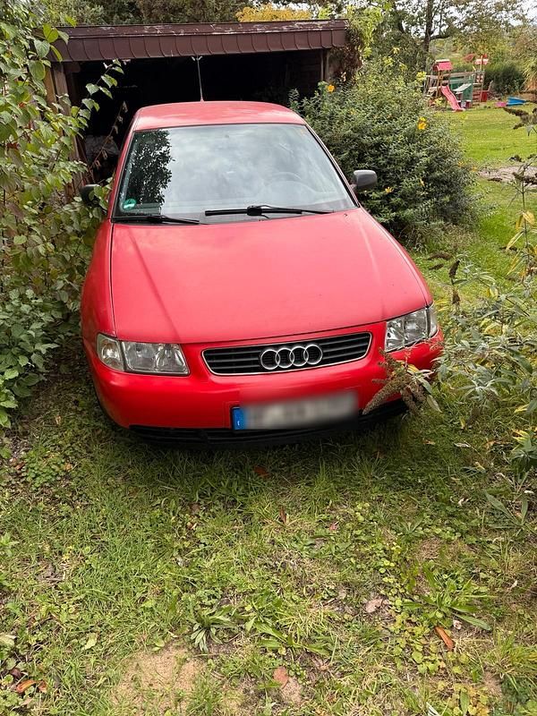 Rot Gebraucht 1998 Audi A3 Coupé | 850 € (Guter Preis) - Bild 1/4